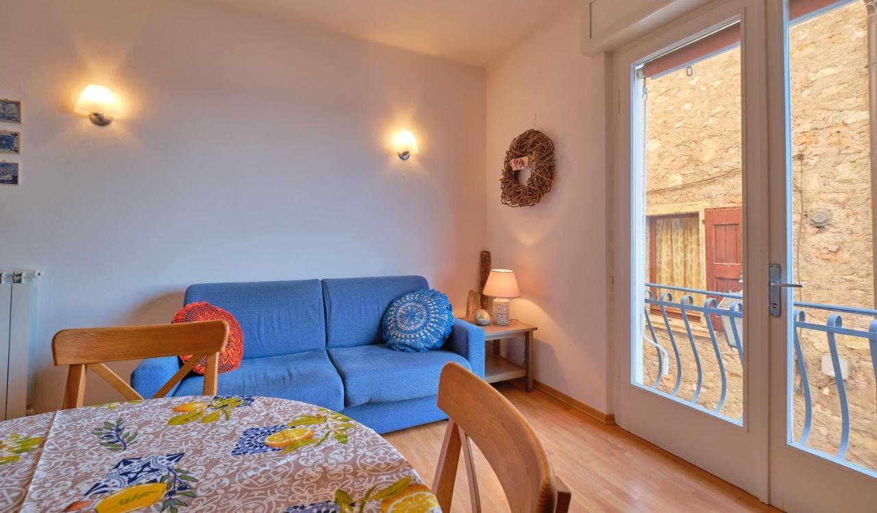 Apartmentsgarda - Residenza Dei Navigatori Torri Del Benaco Exterior foto