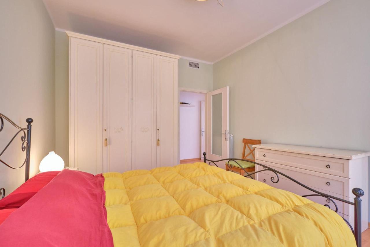 Apartmentsgarda - Residenza Dei Navigatori Torri Del Benaco Exterior foto