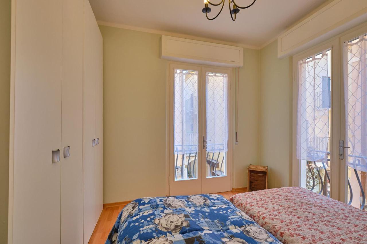 Apartmentsgarda - Residenza Dei Navigatori Torri Del Benaco Exterior foto