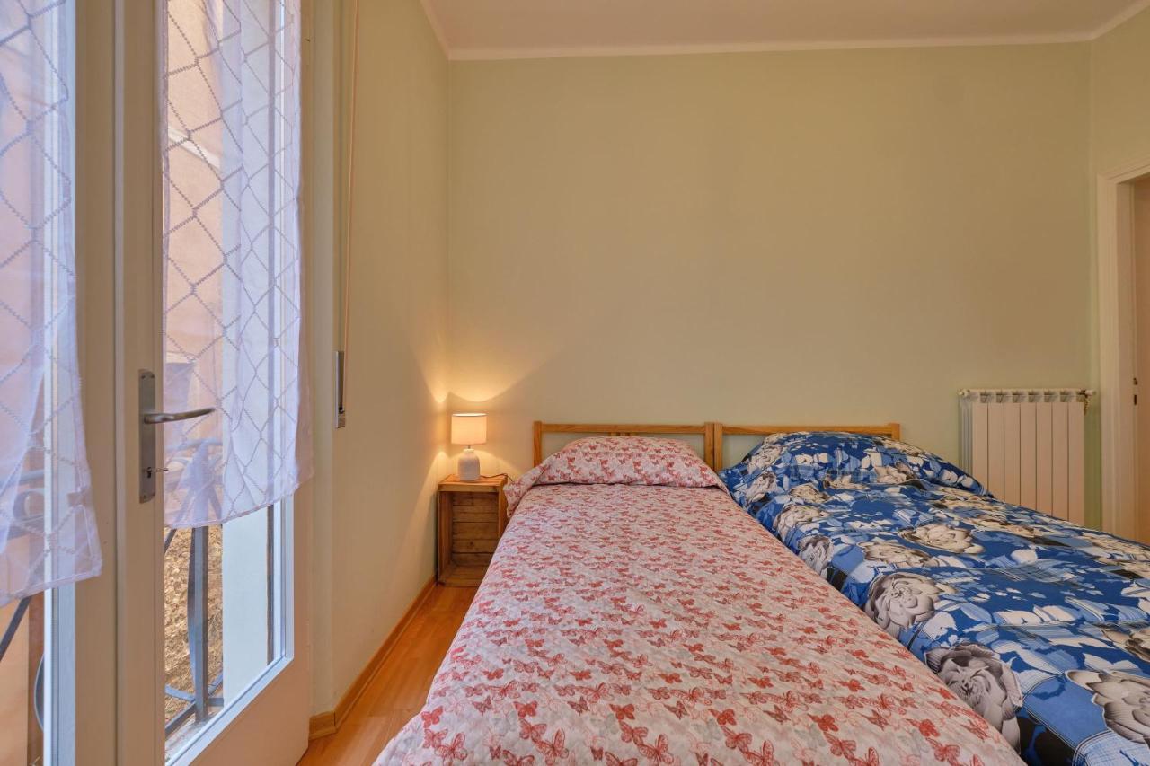 Apartmentsgarda - Residenza Dei Navigatori Torri Del Benaco Exterior foto